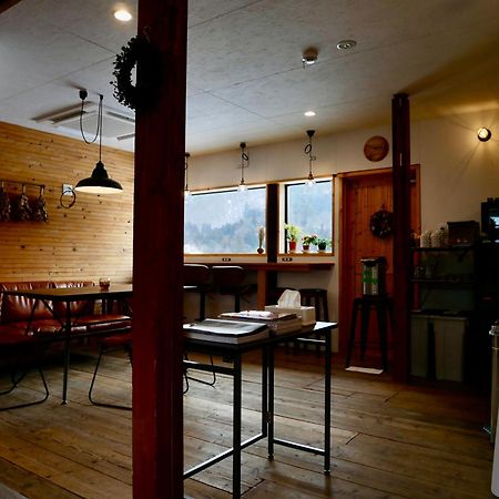 Guesthouse Shirakawa-Go Inn Exterior photo